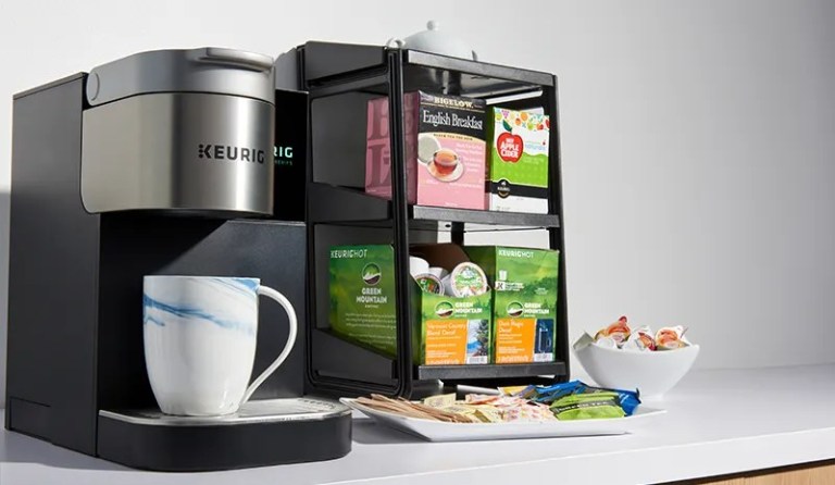 Keurig coffee machine with mug and tea bags